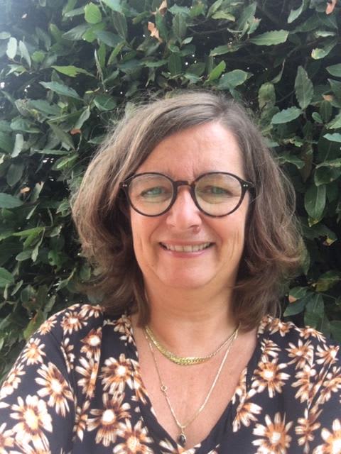 Dr Véronique LAVALLEE