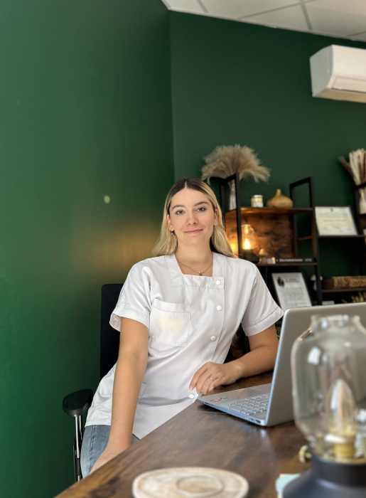 Dr Mila Burchi Lhotellier, Ostéopathe à Garéoult