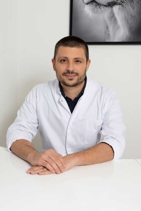 Dr Christophe Costanzo