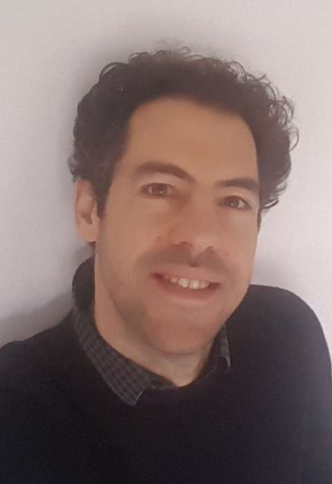Dr Willy Renard