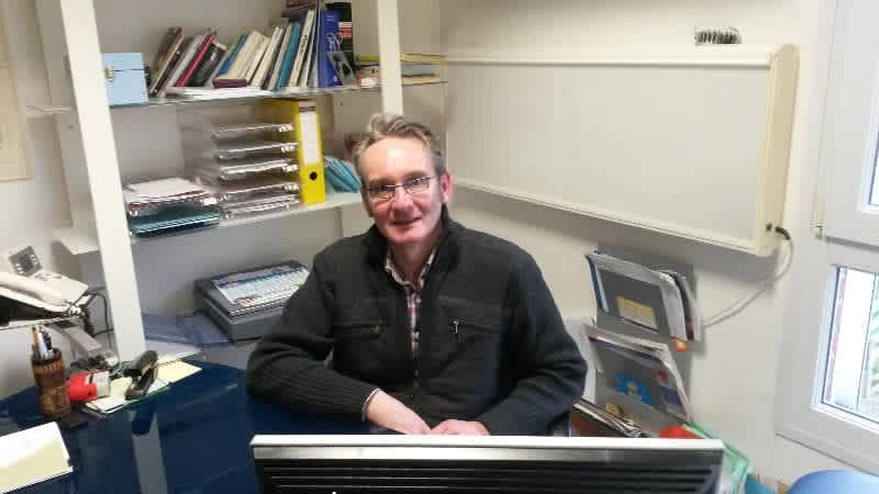 Dr Daniel Strebelle