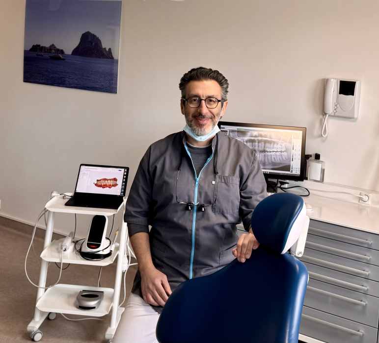 Dr David Ifergan