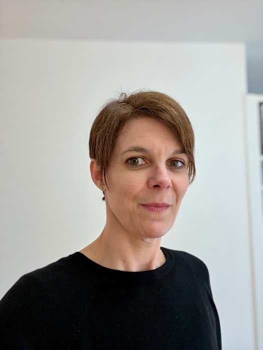 Hélène LINDINGRE