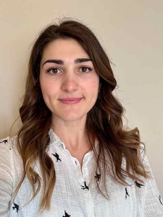 Agathe Clement, Masseur kinésithérapeute à La Fare-Les-Oliviers