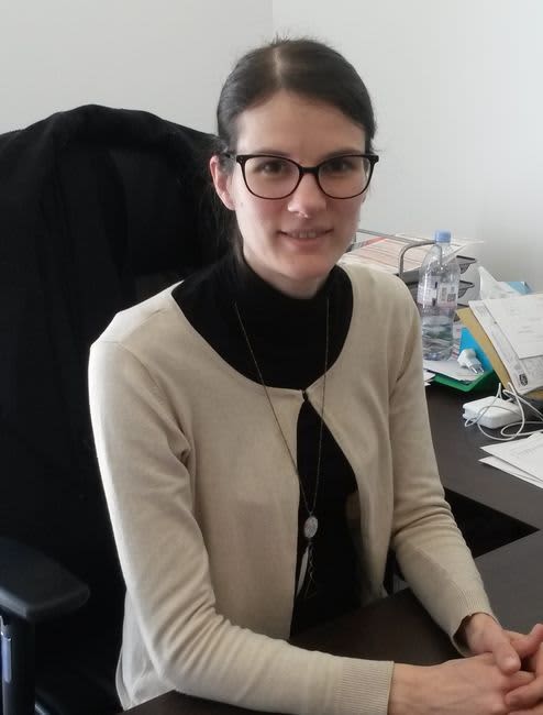 Dr Adeline Dernis