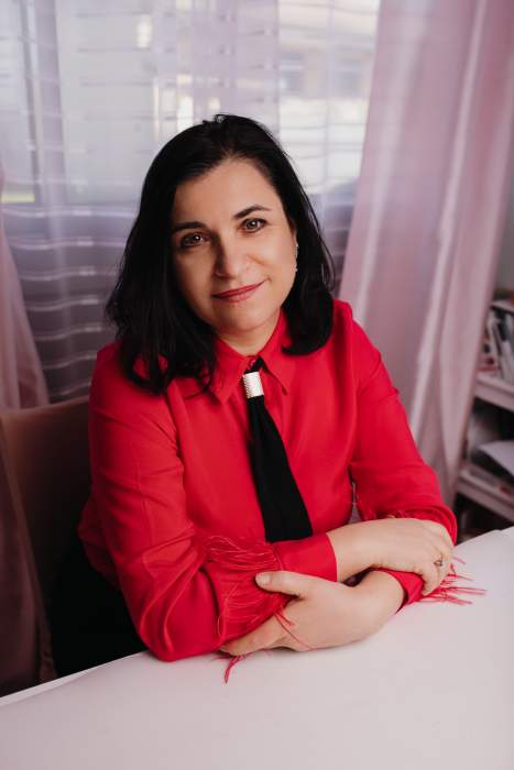 NICOLETA IONITA