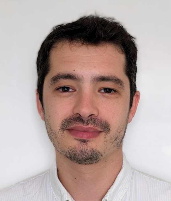 Dr Lucas Broudeur