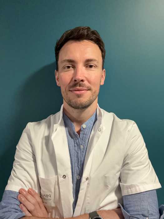 Dr Theo Joannes, Gynécologue obstétricien à Bordeaux