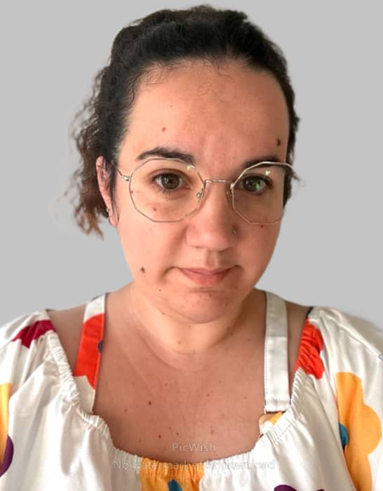 JULIE PAGES