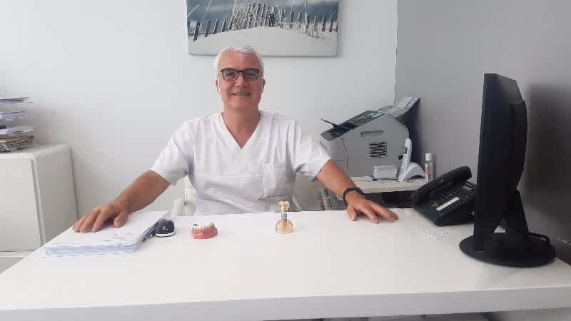Dr Simon BOUHASSIRA 