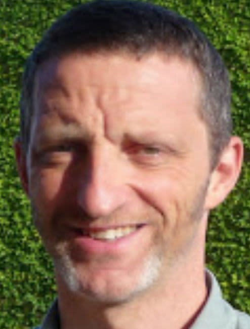 Dr DOMINIQUE PLAT