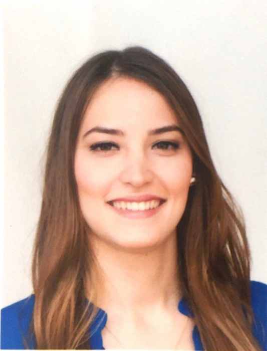 Dr MERIEM DOUIK  