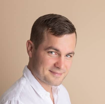 Dr ARNAUD HUBER