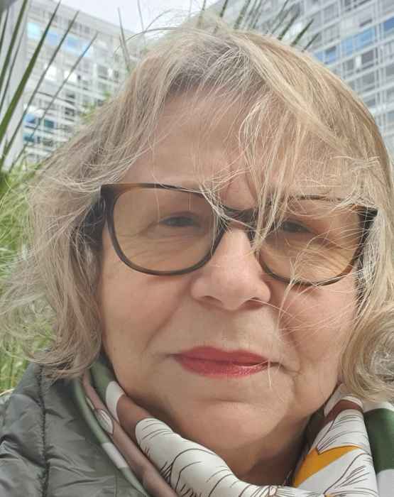 ELISABETH FAUQUET