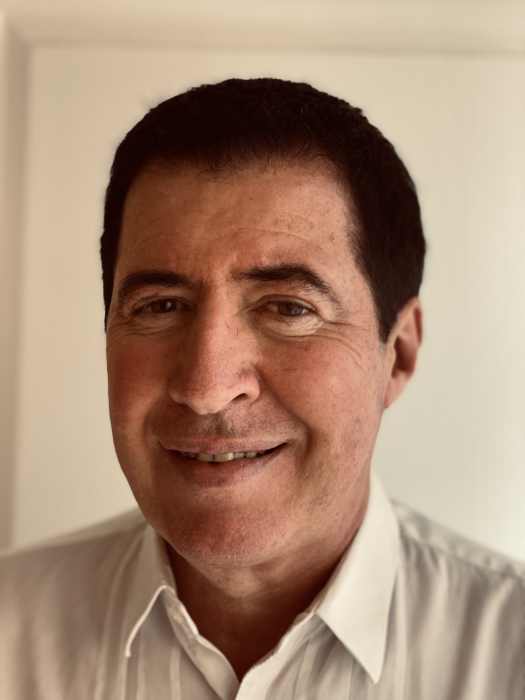 Dr BERNARD Castel