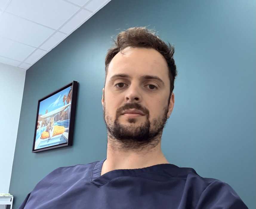 Dr Paul Thomas