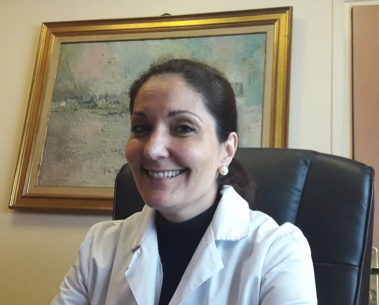 Dr Annie FERNANDES