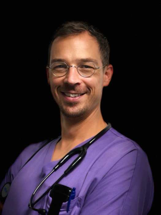 Dr MELCHIOR KOOPMAN