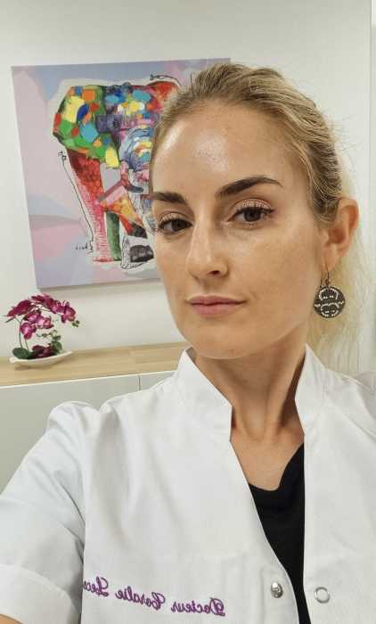 Dr Coralie LECOQ