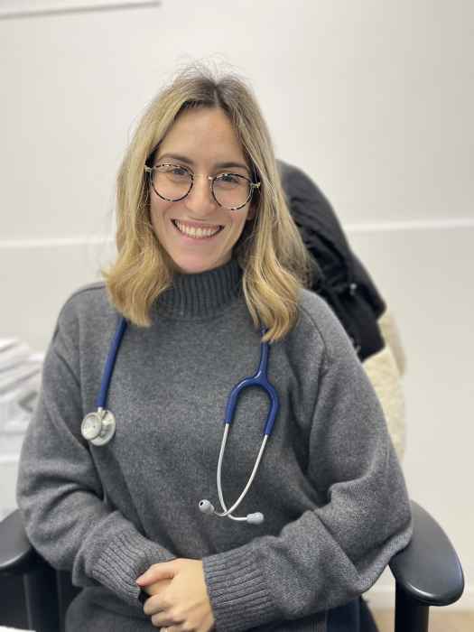 Dr Alexandra Achour