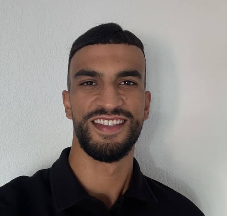 YASSINE EZ ZOUBI 