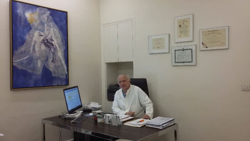 Dr Marc Hazen