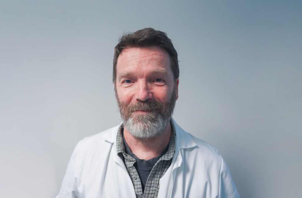 Dr Pierre LOUCHART
