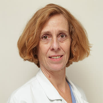 Dr CAROLINE ROOS