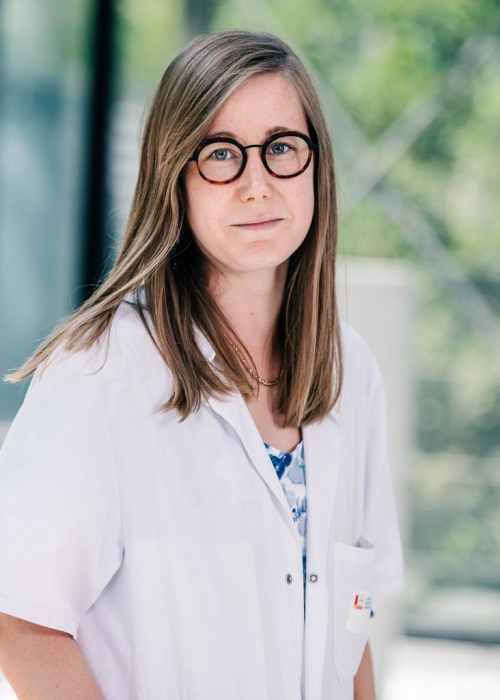 Dr Justine Durand