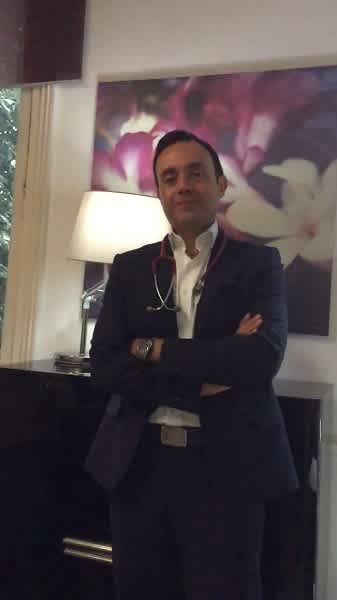 Dr Axel Ben Brahim