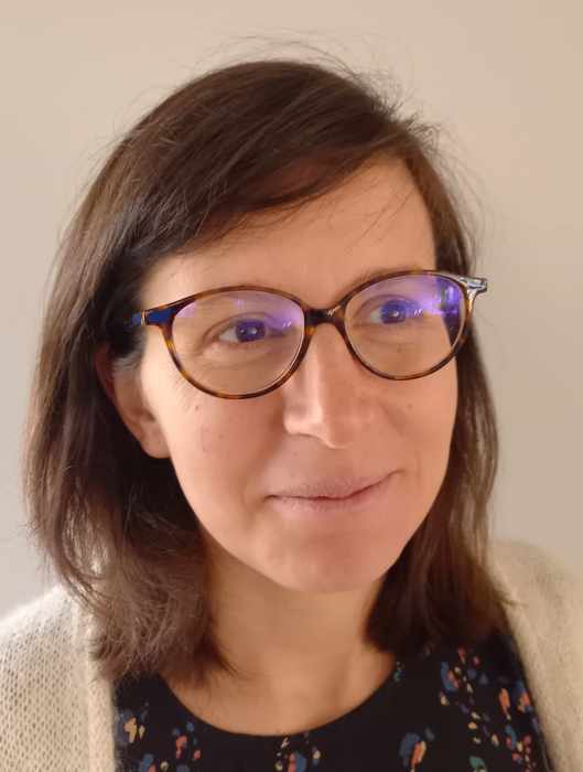 Dr Agathe  USTER