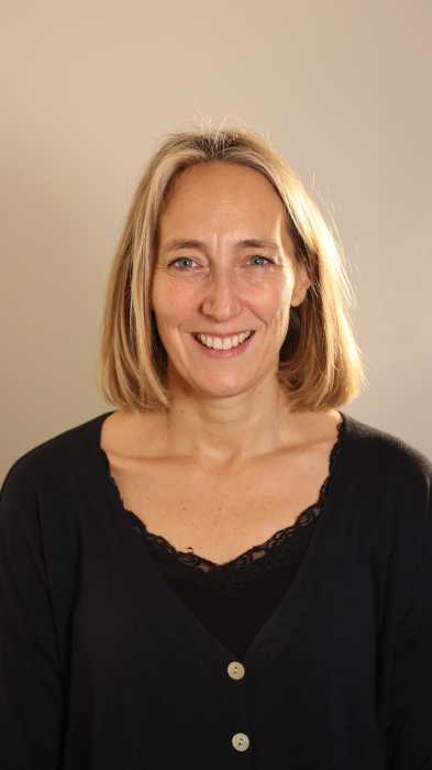 Aline Dery 