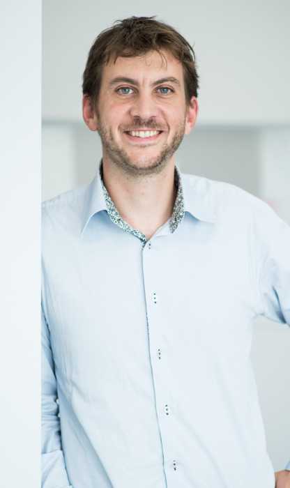 Adrien Ezine