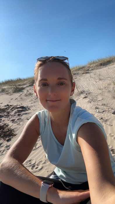 MELANIE CNOCKAERT