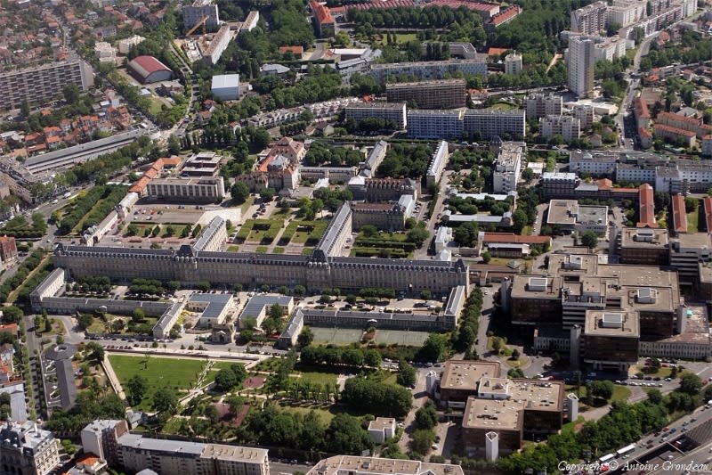 Service de neurochirurgie - Hôpital Bicêtre - AP-HP