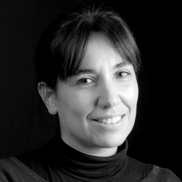 Dr Hélène Cordova