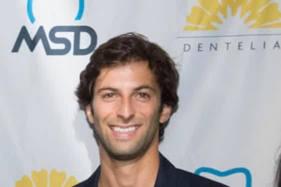 Dr Zacharie Altman, Chirurgien dentiste à Miniac-Morvan