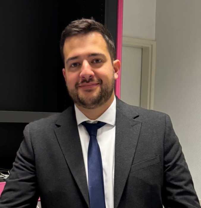 Dr Julien Accard