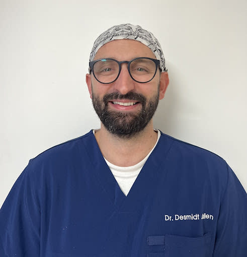 Dr JULIEN DESMIDT