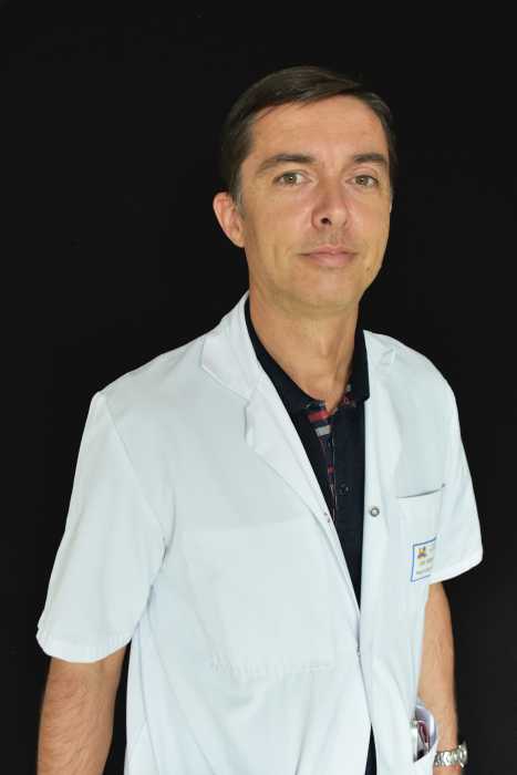 Dr Tanguy Riem, Neurochirurgien à Saint-Herblain