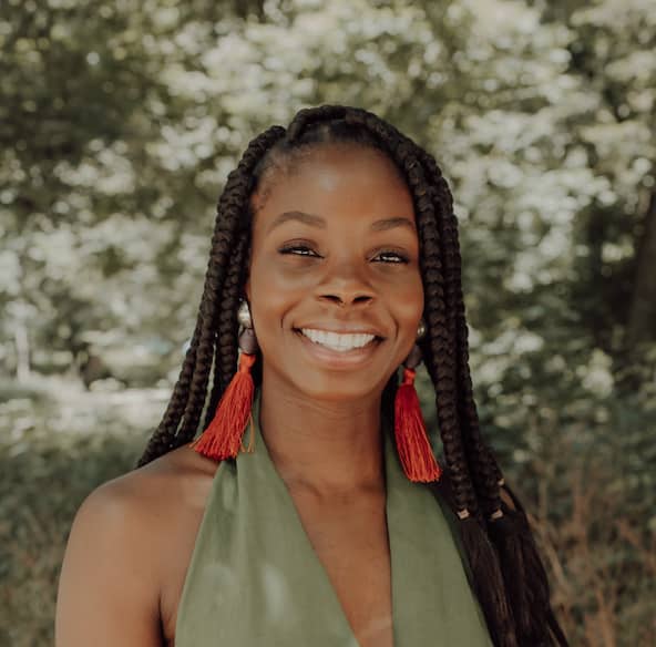 Dr Lauriane Awounou