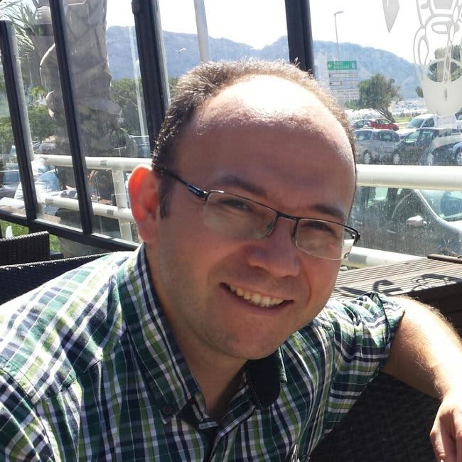 Dr Erol ASTARCI