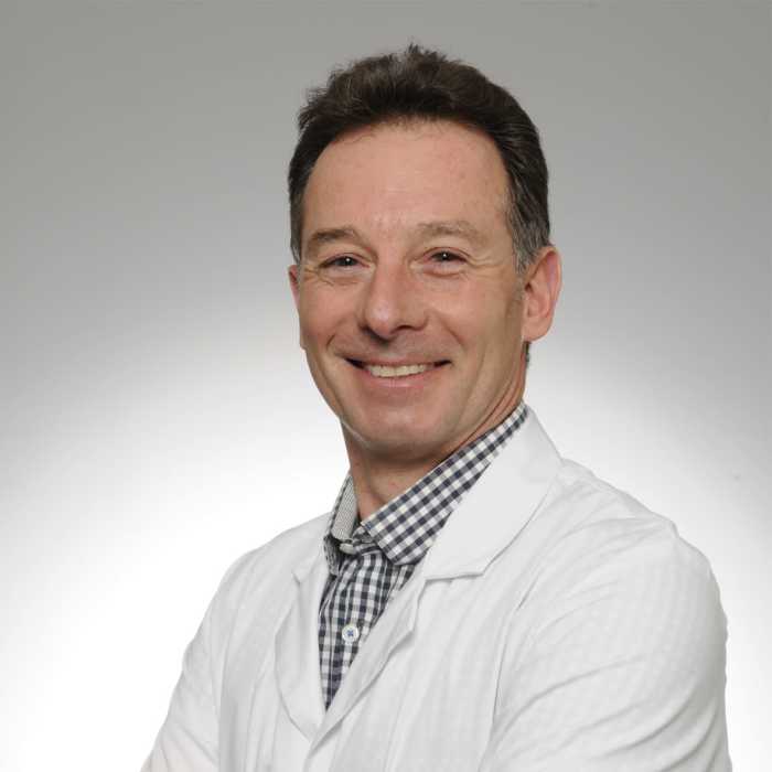 Dr Nicolas Barizien