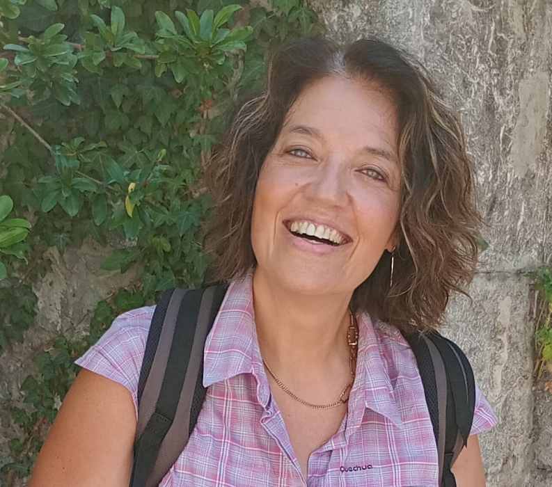 CHRISTINE LOPES BRIAUMONT
