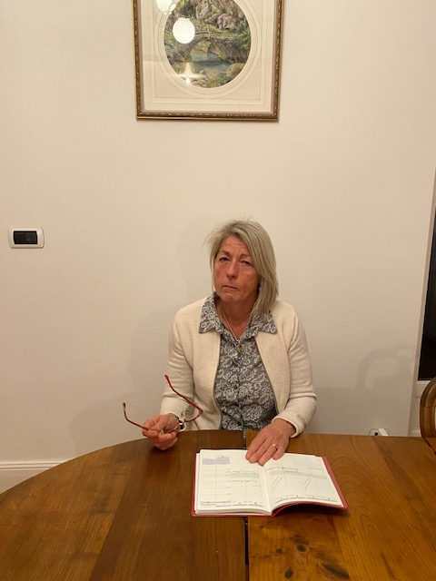 Dr CATHERINE LAQUEL