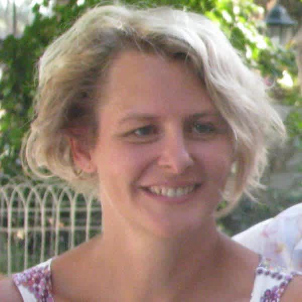 Dr Marie DEPREZ