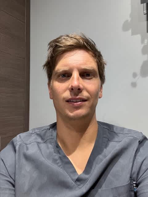 Dr Antoine Ringot, Chirurgien dentiste à Montagny-Les-Lanches