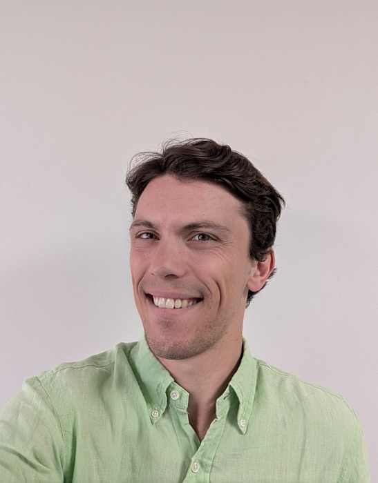 Dr Xavier Reynaud, Ophtalmologue à Limas