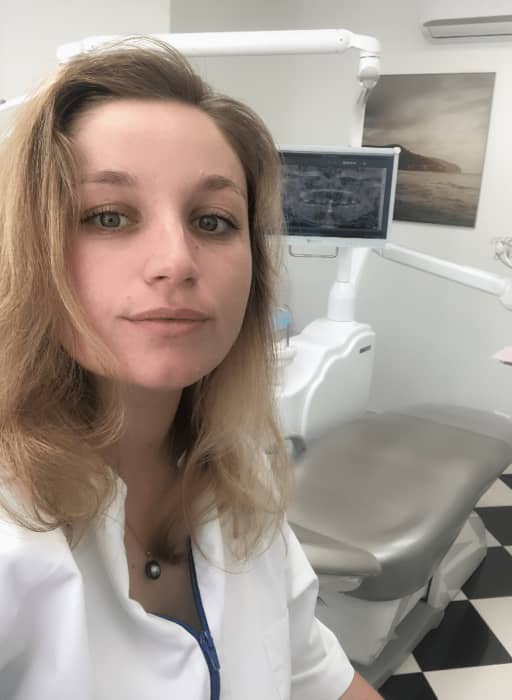 Dr Victoria Maquin, Chirurgien dentiste à Cabestany