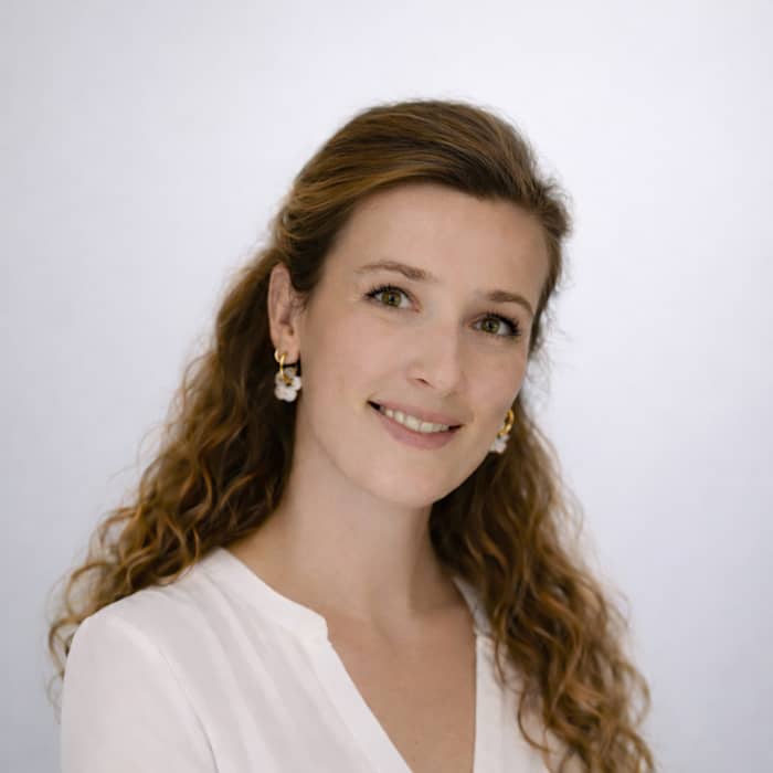 Flora DORARD